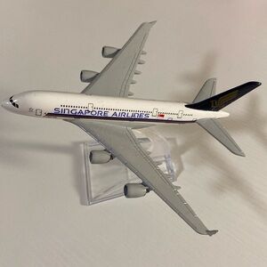 Singapore Airlines Model Airplane